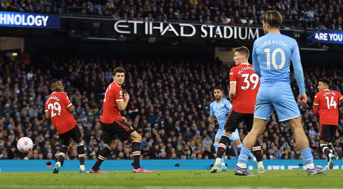 Quỷ đỏ thua đậm trận derby thành Manchester