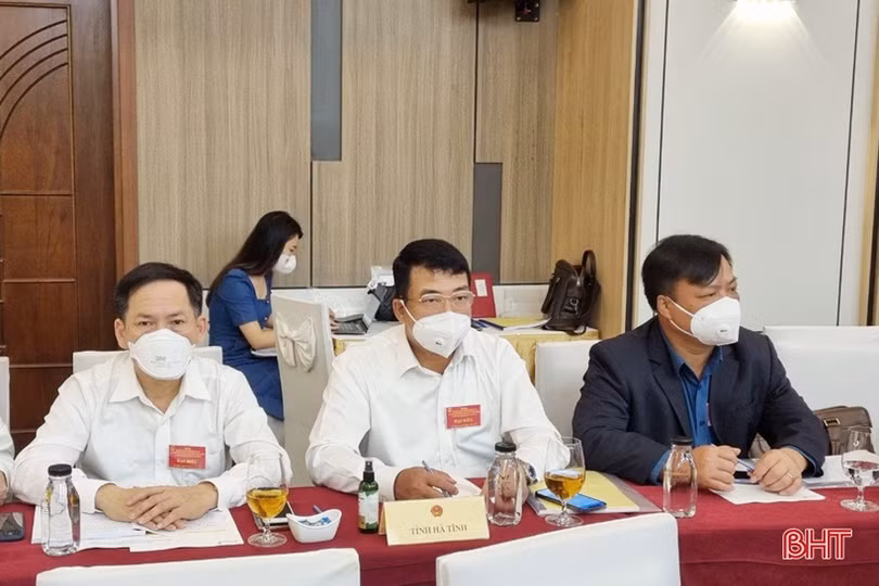 Lãnh đạo Hà Tĩnh dự hội nghị triển khai kế hoạch công tác HĐND các tỉnh, thành khu vực miền Trung