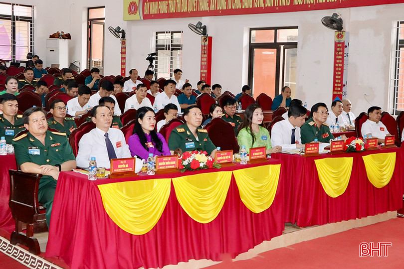 Đại biểu tham dự đại hội.