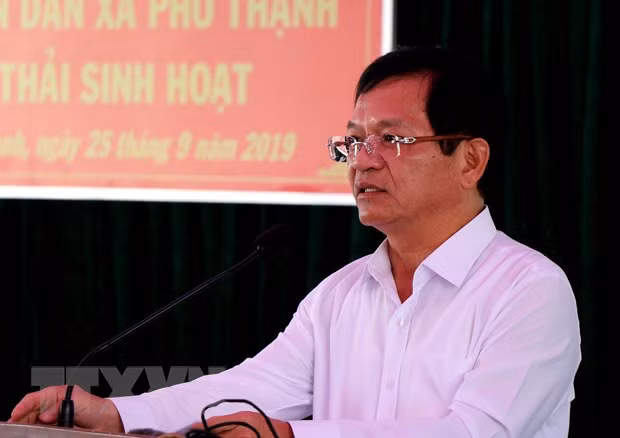 Bộ Chính trị kỷ luật cảnh cáo Bí thư Tỉnh ủy Quảng Ngãi Lê Viết Chữ