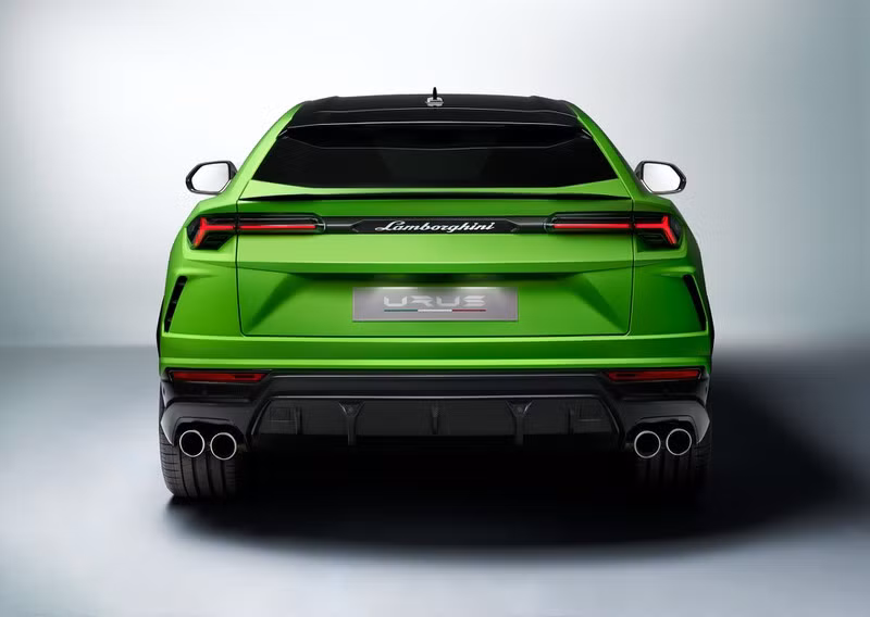 Lamborghini ra mắt 3 màu sơn ngọc trai đặc biệt cho siêu SUV Urus