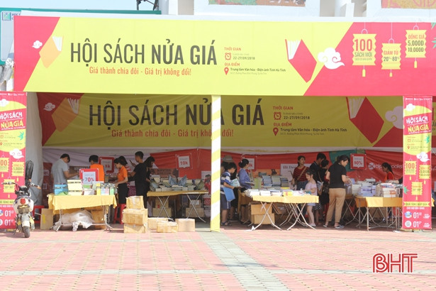 “Hội sách nửa giá” lần đầu tiên tổ chức tại Hà Tĩnh