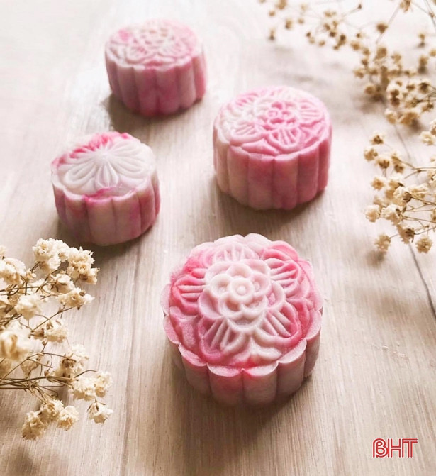 Đẹp mắt, ngon miệng với bánh Trung thu handmade tại Hà Tĩnh