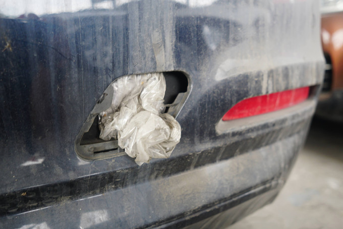 Dàn xe BMW hơn 3 triệu USD xuống cấp sau 2 năm phơi nắng Sài Gòn