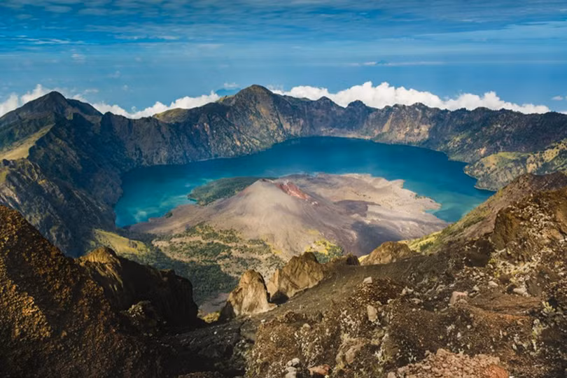 Những cảnh quan núi lửa ấn tượng nhất thế giới