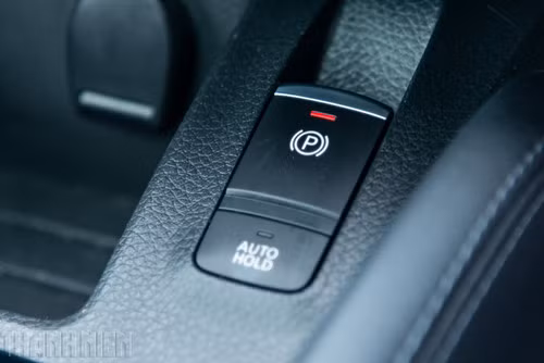 Phanh tay truyền thống trên ô tô đang dần bị ‘khai tử’