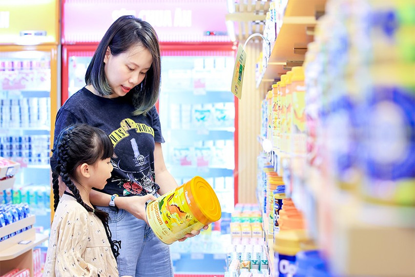 Vinamilk Optimum với 6 HMO được nhiều mẹ Việt tin dùng ngay khi vừa ra mắt (Ảnh: Nguyễn Hoàng). hinh-4-1.jpg
