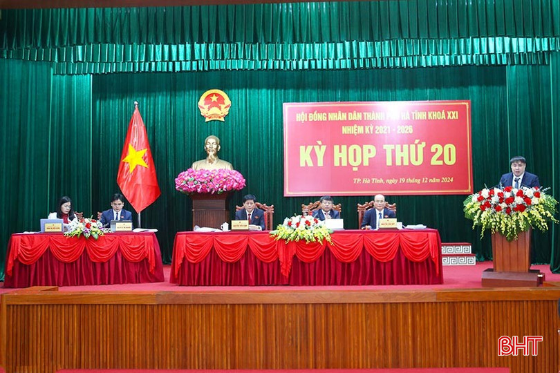 Chủ toạ kỳ họp. bqbht_br_img-8389.jpg