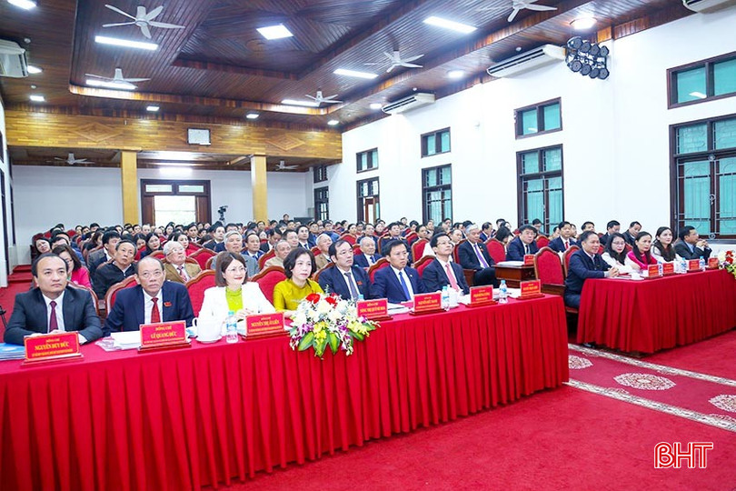 Đại biểu tham dự Kỳ họp thứ 20 HĐND thành phố Hà Tĩnh khóa XXI, nhiệm kỳ 2021 - 2026. bqbht_br_img-8281.jpg