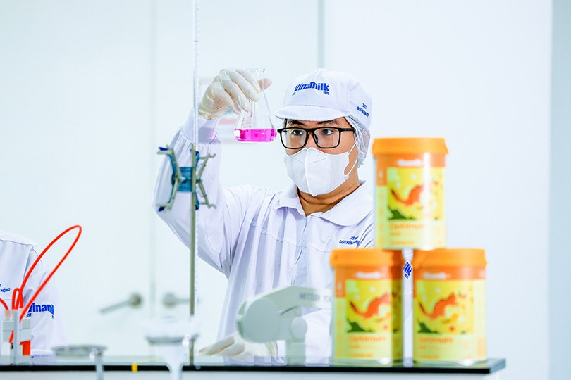 Vinamilk tiên phong đưa đột phá 6 HMO vào giải pháp dinh dưỡng cho trẻ (Ảnh: Nguyễn Hoàng). hinh-2-1-8306.jpg