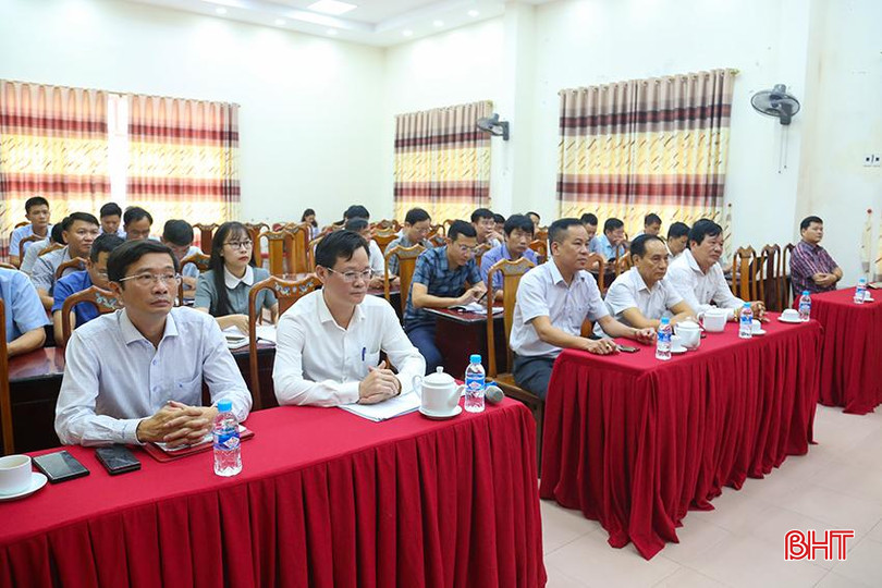 Các địa biểu tham dự hội nghị. IMG_8846.jpg