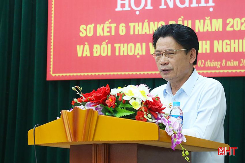 Giám đốc Sở Xây dựng Nguyễn Quốc Hà kết luận hội nghị. IMG_8940.jpg