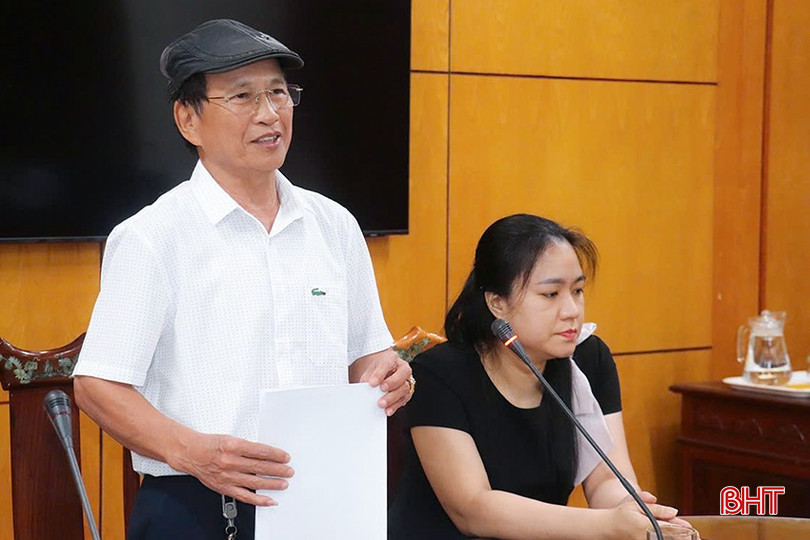 Ông Dương Thành Đại nêu kiến nghị. bqbht_br_z6051004550608-aca74881a11280c24d764c7d9c2ab8bc.jpg
