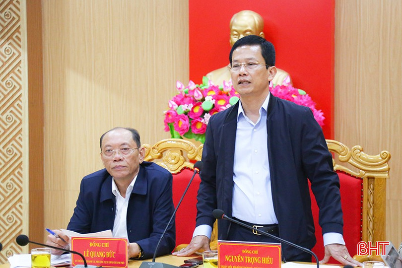 Chủ tịch UBND thành phố Nguyễn Trọng Hiếu phát biểu kết luận tại phiên tiếp công dân. bqbht_br_img-9656-2094.jpg