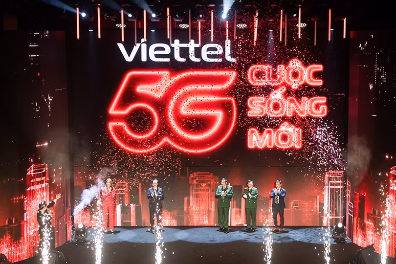 0-viettel-5g-khai-truong-cuoc-song-moi-2848.jpg