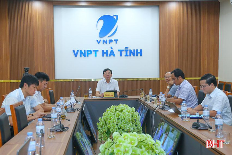 Đại biểu tại điểm cầu Hà Tĩnh. IMG_9541.jpg
