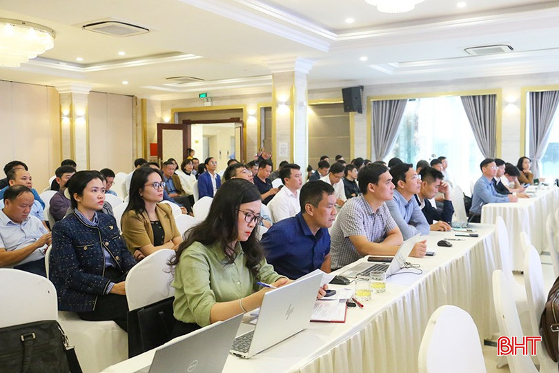 Các đại biểu tham gia hội nghị tập huấn về Luật Nhà ở số 27/2023/QH15, Luật Kinh doanh bất động sản số 29/2023/QH15 và các văn bản hướng dẫn thi hành. bqbht_br_img-6676-1638.jpg