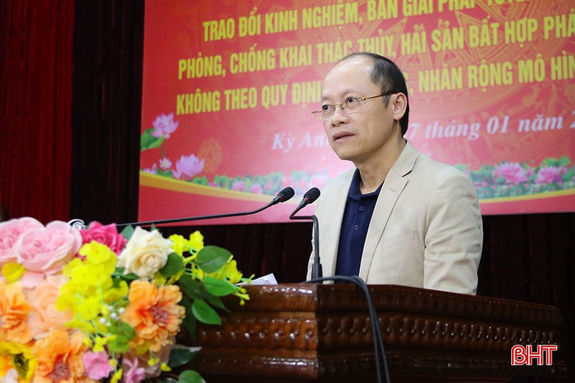Phó Chủ tịch Thường trực UBND tỉnh Nguyễn Hồng Lĩnh phát biểu kết luận hội nghị. bqbht_br_img-0260.jpg