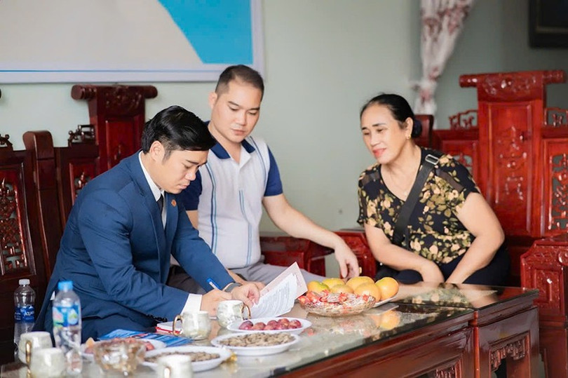 Công ty BĐS Đất Sen (phường Thành Sen) là một trong những công ty uy tín, có nhiều năm hoạt động trong lĩnh vực môi giới bất động sản. z6767620257026-cde93114d0d7f2bdc333fa4a01e9e34a.jpg