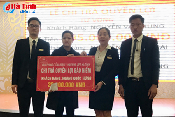hanwha life chi tra quyen loi bao hiem cho khach hang