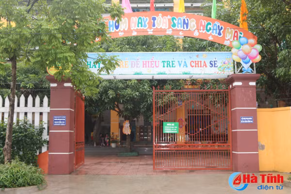 video uoc mo cua co giao tuong lai bi cut 2 chan dan thanh hien thuc