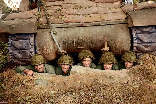 loat anh to mau song dong den ngo ngang ve the chien 2