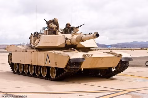 nhung loai vu khi giup my tro nen vo doi