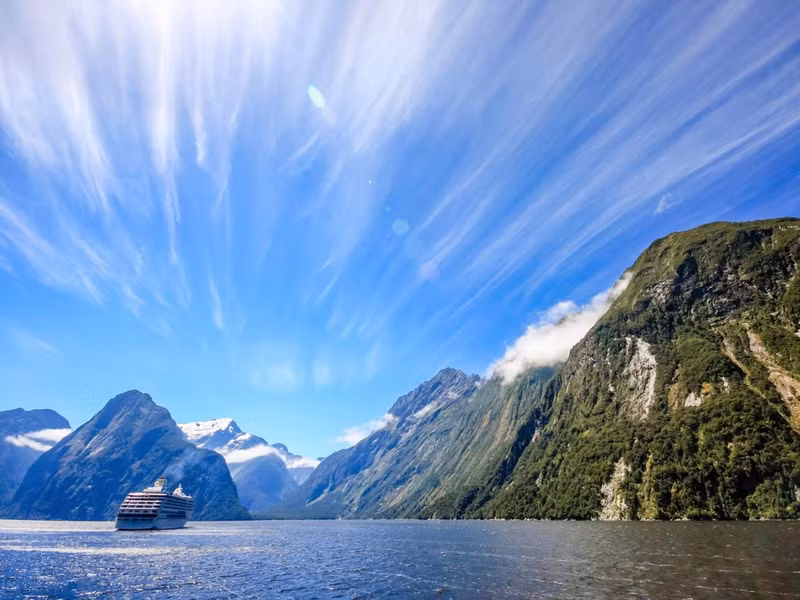 ha noi dung thu 3 top 20 diem den du khach muon ghe tham nhat the gioi