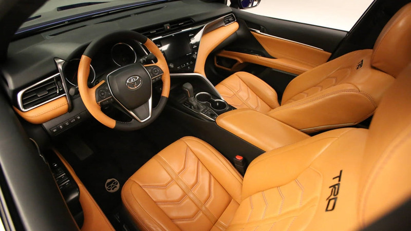 5 phien ban toyota camry danh rieng cho tay dua nascar