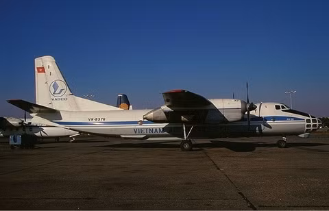 Máy bay An-30B trinh sát không ảnh khi thuộc sở hữu của Công ty bay dịch vụ hàng không (VASCO) viet nam dung may bay trinh sat nao thay an 30 nghi huu
