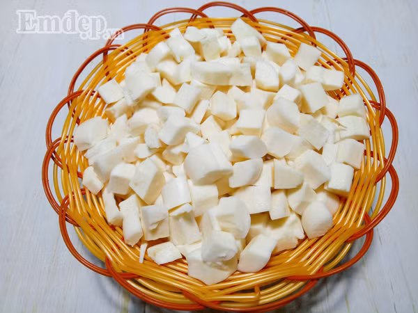 nau che khoai mi la dua thom lung nong hoi cho bua xe chieu