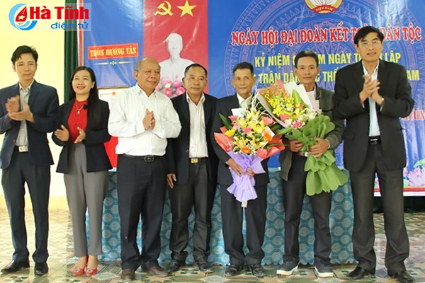 chu tich ubmttq tinh du ngay hoi dai doan ket tai vu quang