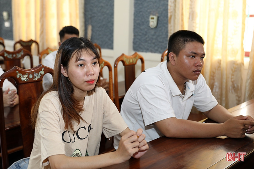 Quỹ Minh Đức - Formosa Hà Tĩnh trao học bổng cho sinh viên hoàn cảnh khó khăn