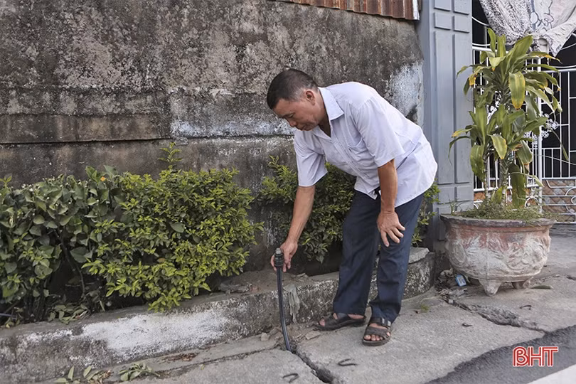 Dự án nước sạch chậm tiến độ, người dân Can Lộc, Lộc Hà trông chờ từng ngày