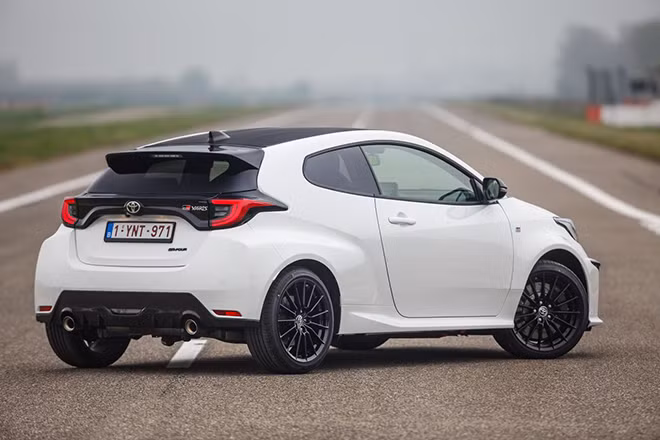 Những mẫu xe nhỏ gọn có tốc độ đáng kinh ngạc