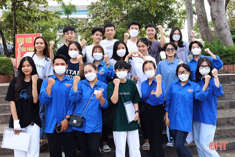 Tỷ lệ tốt nghiệp THPT năm 2022 ở Hà Tĩnh đạt 99,50%