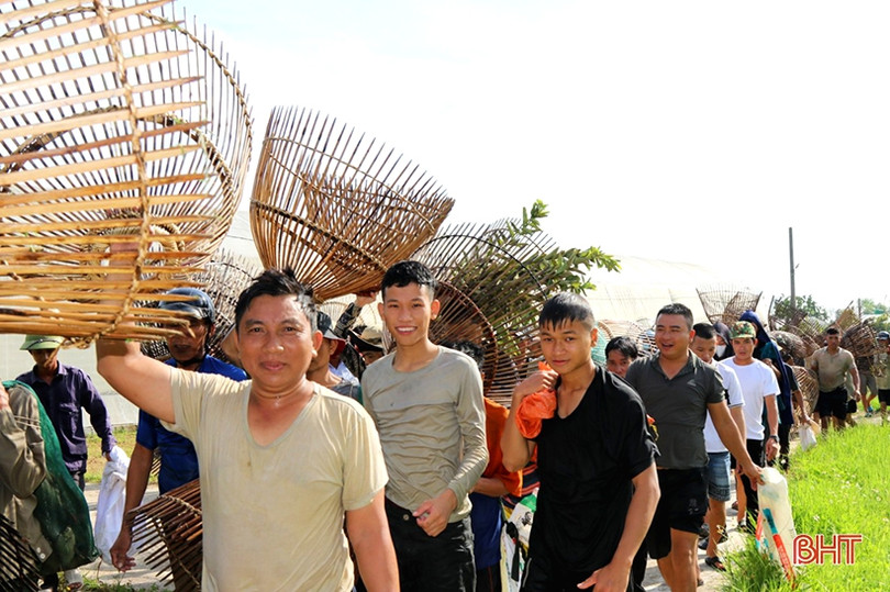 Rộn ràng ngày hội nơm cá ở Nghi Xuân