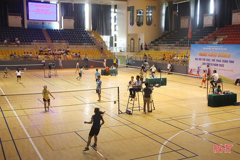 Hơn 200 VĐV dự Giải Cầu lông Đại hội TDTT tỉnh Hà Tĩnh lần thứ IX