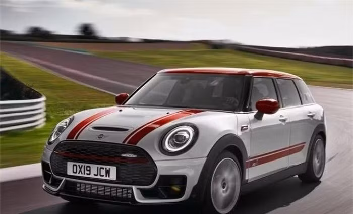 Những mẫu xe nhỏ gọn có tốc độ đáng kinh ngạc