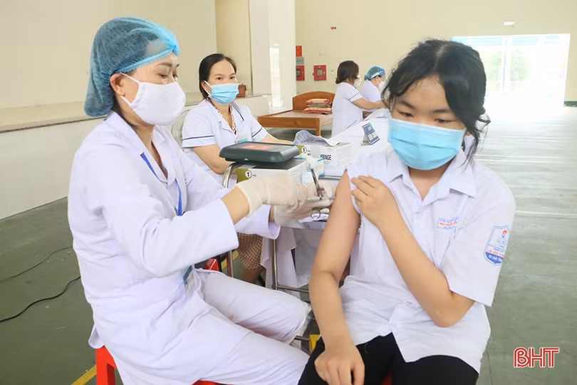 Hà Tĩnh gia tăng ca mắc, nhiều ca nặng nhập viện do COVID-19