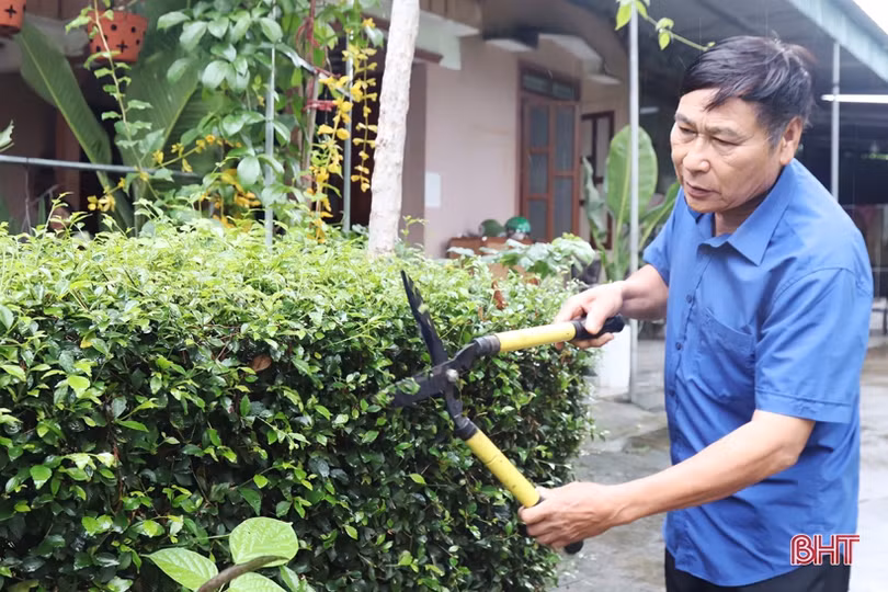 Người cán bộ thôn vùng giáo tâm huyết với việc làng, việc xã 