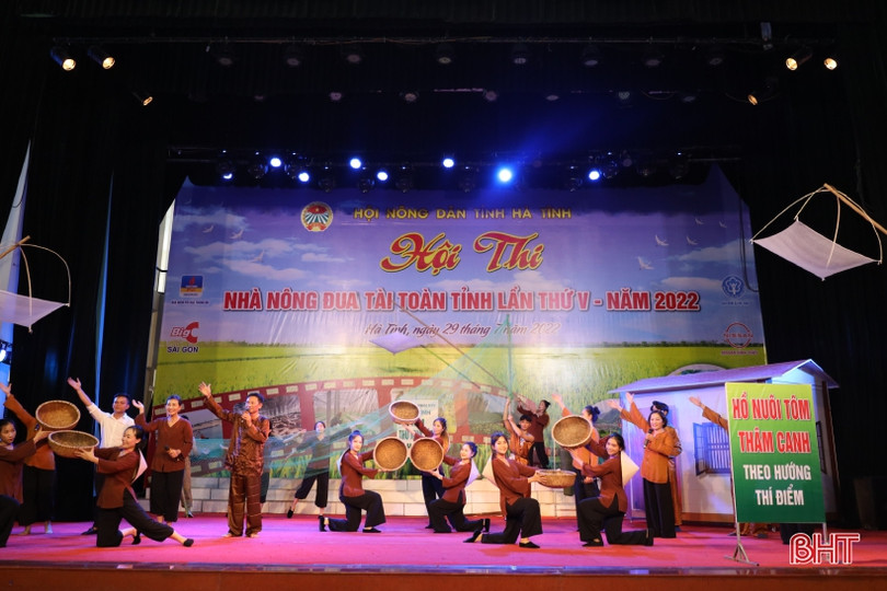 Hội Nông dân Hương Khê giành giải nhất Hội thi Nhà nông đua tài toàn tỉnh