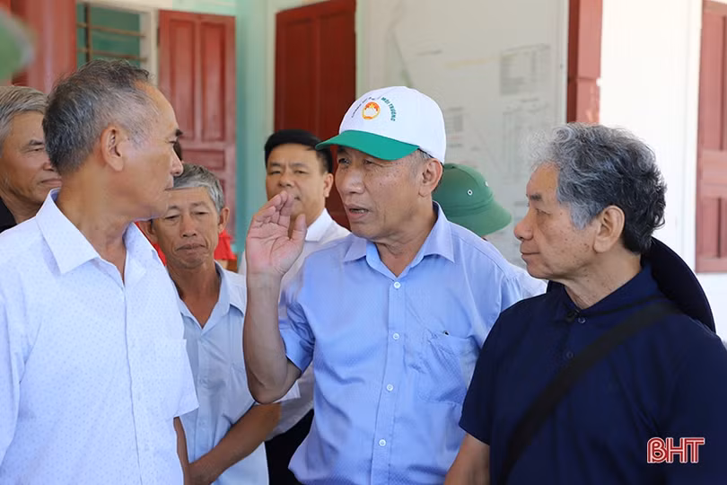 Hội Kinh tế môi trường Việt Nam khảo sát dự án mỏ sắt Thạch Khê