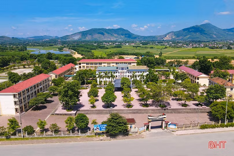 Lớp học ở Trường THPT Kỳ Anh có điểm trung bình môn Tiếng Anh trên 8