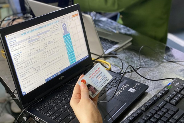 Thuê bao di động mới phải xác thực trong cơ sở dữ liệu quốc gia về dân cư. Nhiều chính sách mới có hiệu lực từ tháng 8/2022