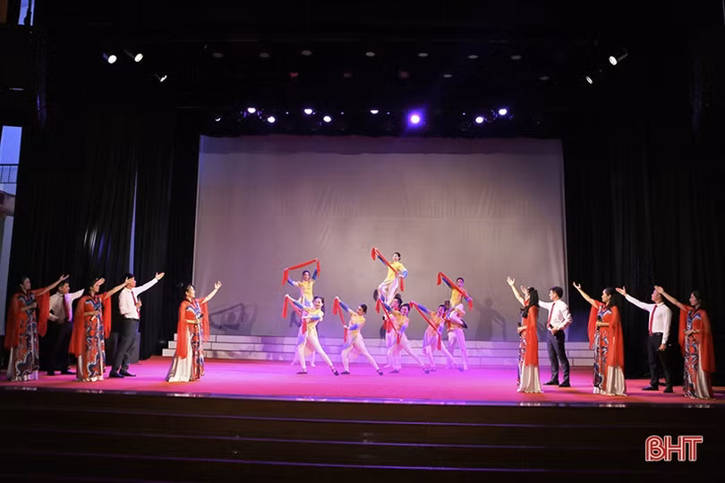 Hà Tĩnh sẵn sàng tham gia hội diễn nghệ thuật “Câu hò nối những dòng sông” 