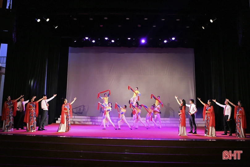 Hà Tĩnh sẵn sàng tham gia hội diễn nghệ thuật “Câu hò nối những dòng sông” 