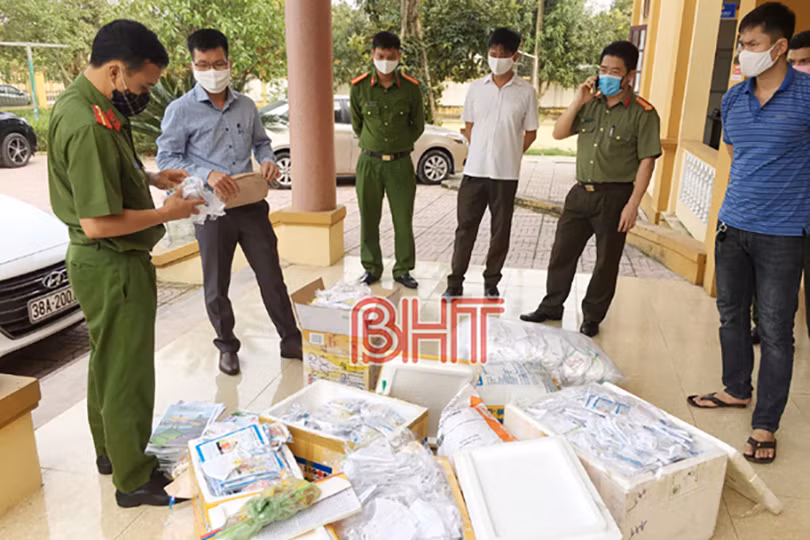 Cán bộ tuyên giáo tích cực đấu tranh phản bác các luận điệu xuyên tạc, thù địch trên không gian mạng