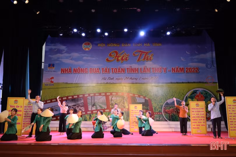 Hội Nông dân Hương Khê giành giải nhất Hội thi Nhà nông đua tài toàn tỉnh