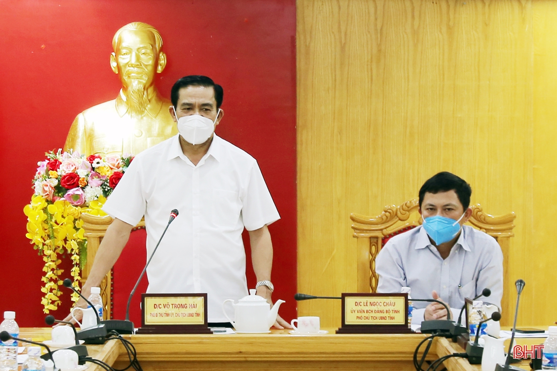 Quyết liệt truy vết, lấy mẫu xét nghiệm những trường hợp liên quan đến các ca bệnh ở Thạch Hà